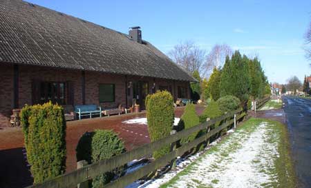 Halle von Aussen